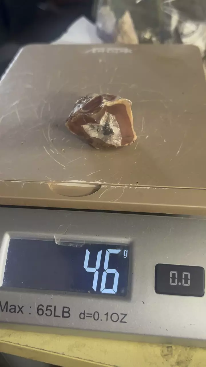 Beautiful braw 46 g carnelian from Asia peace around  1  and 1/2 inch thumbnail