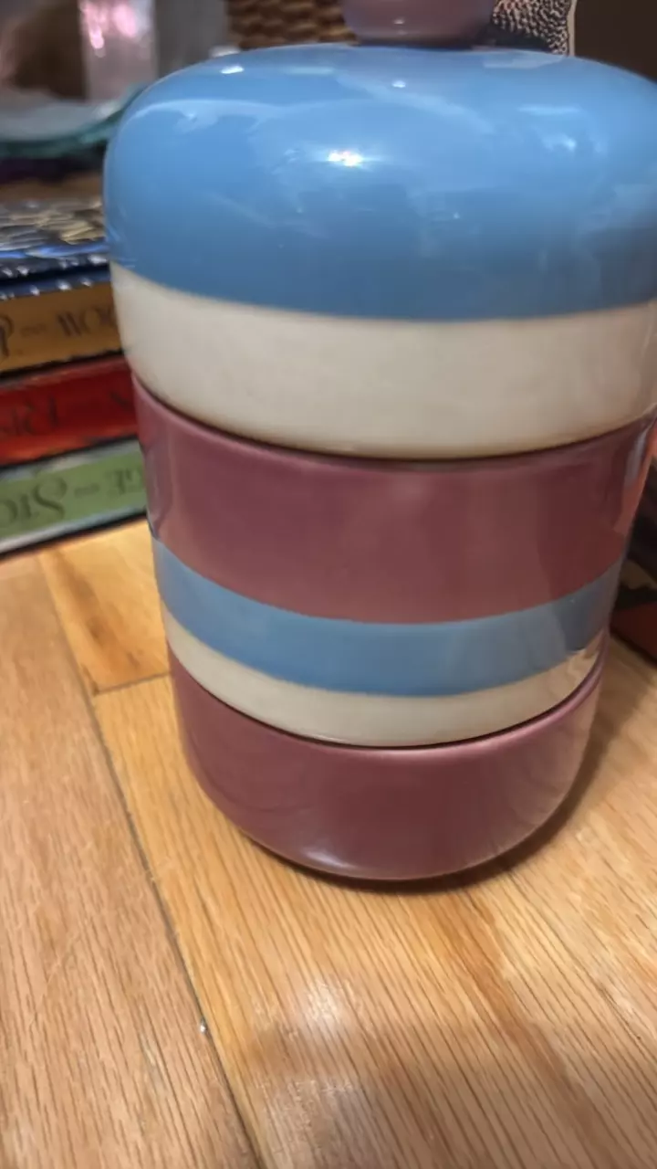 3 pc ceramic set. thumbnail