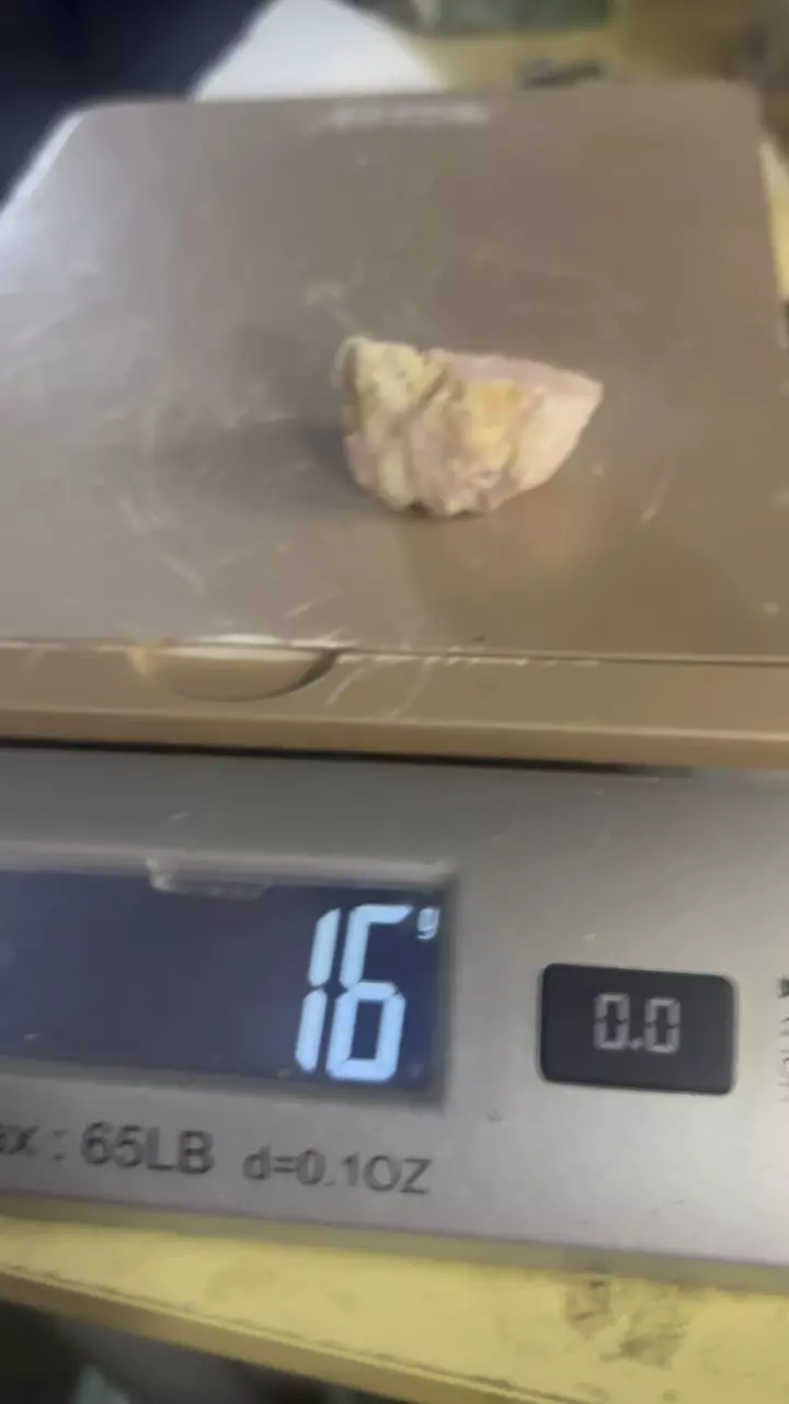 Beautiful 16 g piece of raw pink opal from Peru thumbnail