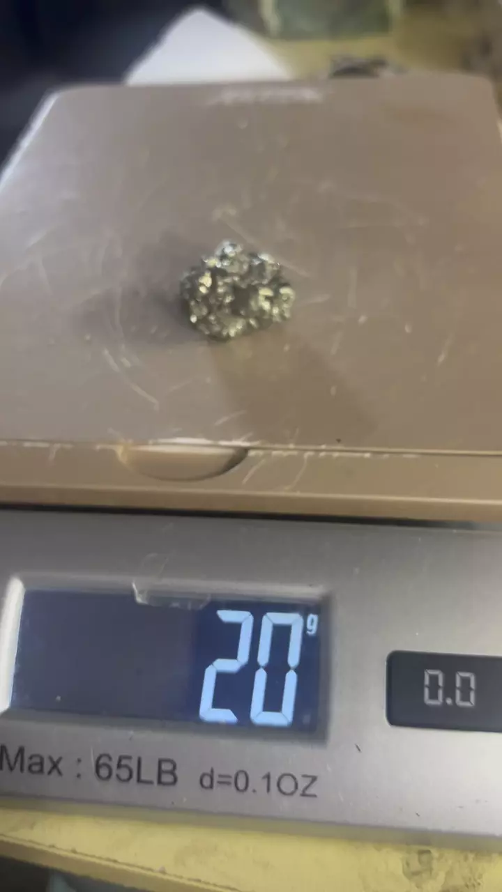 Beautiful 20 g cocada  pyrite Half inch piece thumbnail