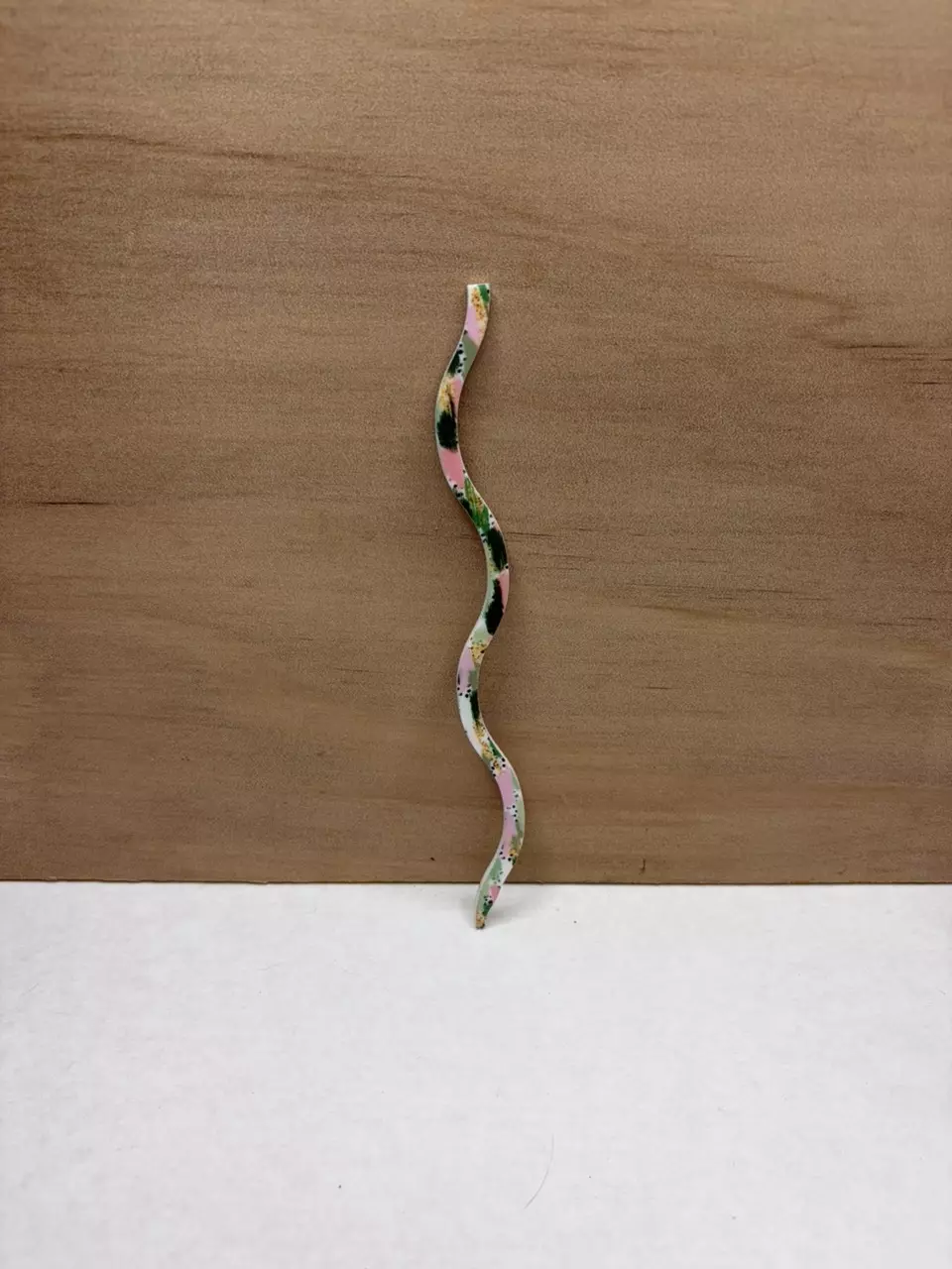 5pk Pink/Green Brush Strokes 6” Support Sticks thumbnail