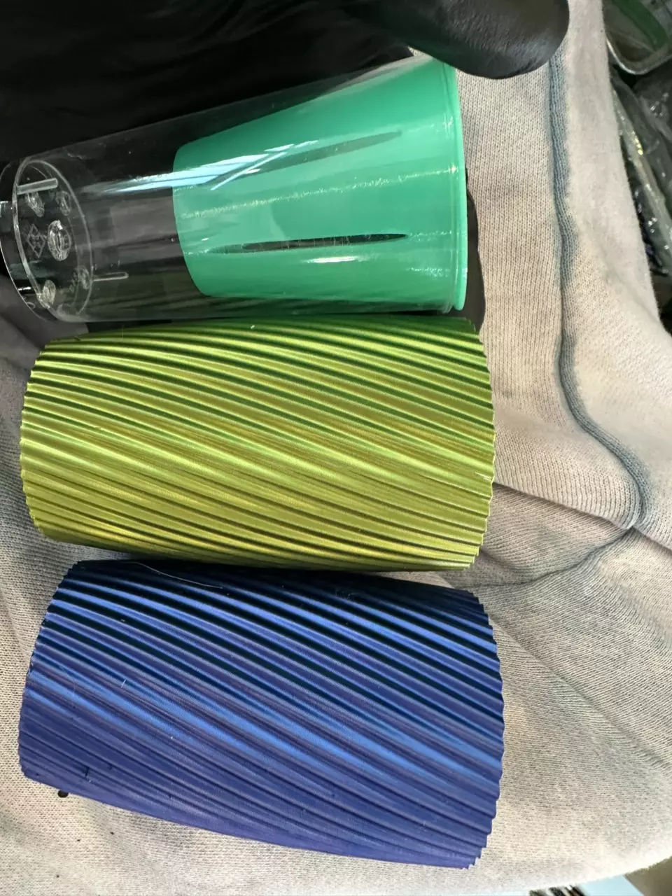 Pup cup with holder thumbnail