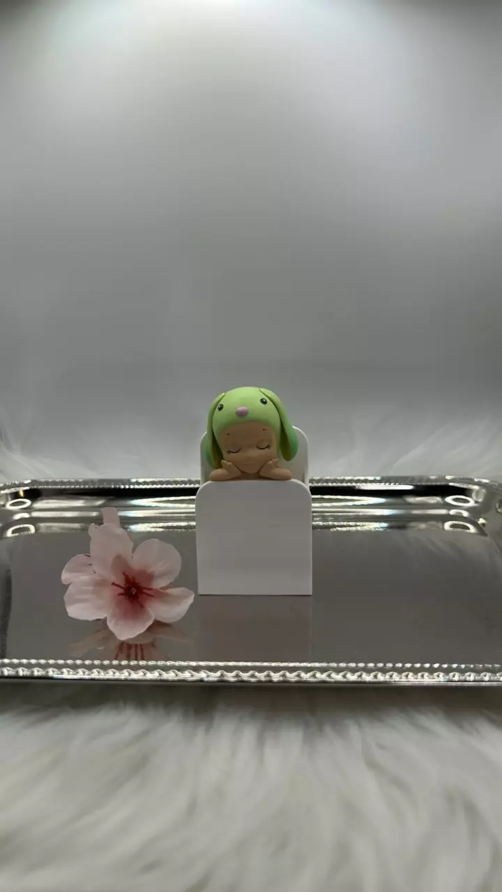 Sonny Angel Hipper DISPLAY STAND thumbnail