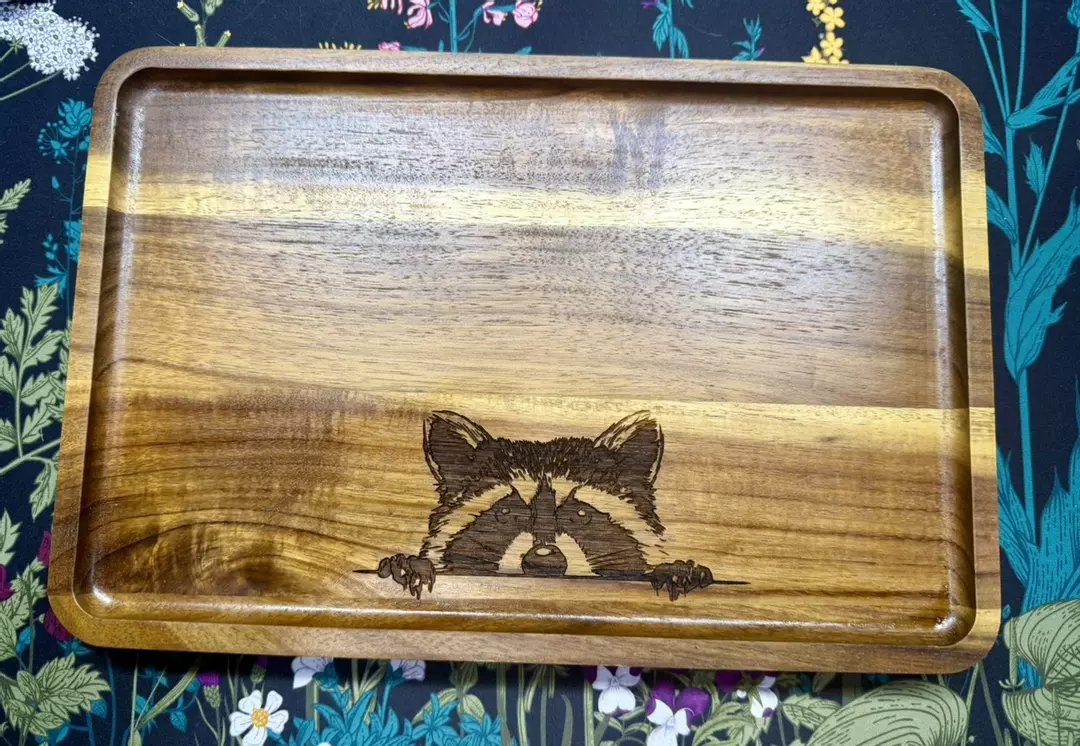 Peeking Raccoon Tray thumbnail