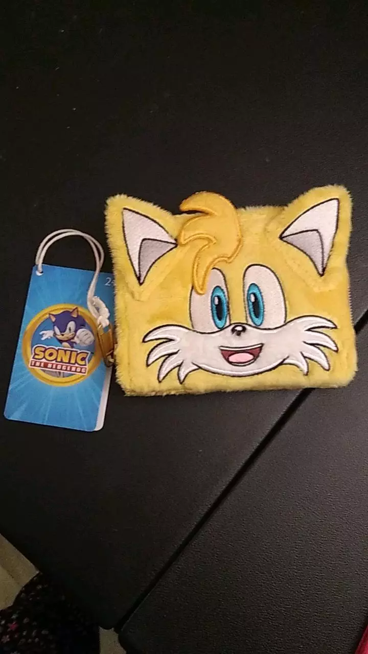 Tails st wallet thumbnail