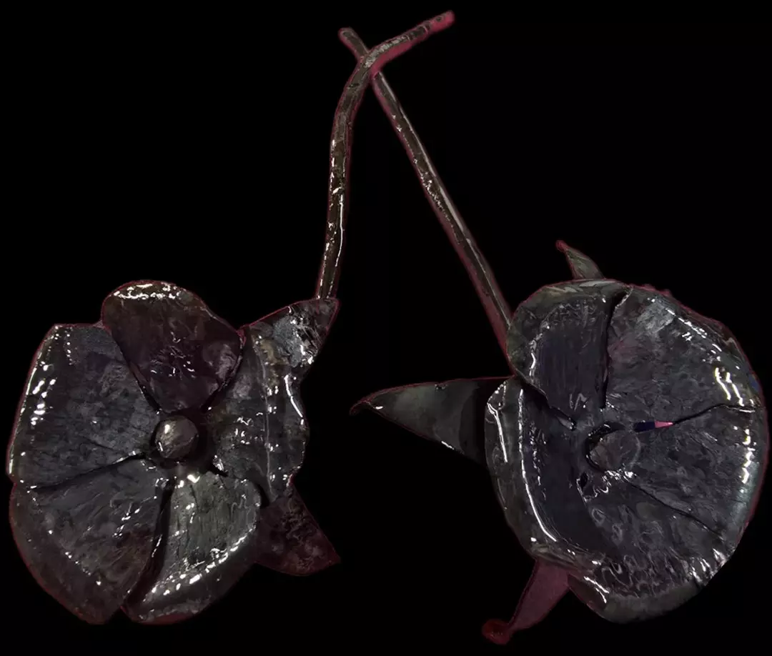 Small Metal Flower (1pc) thumbnail