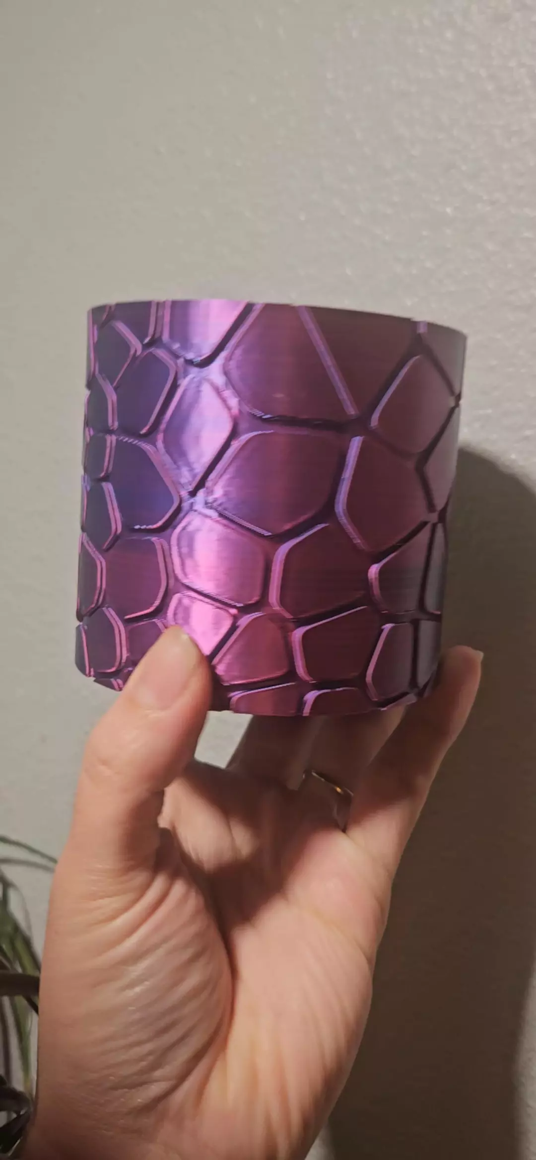 Holographic pebble 3" cache pot thumbnail