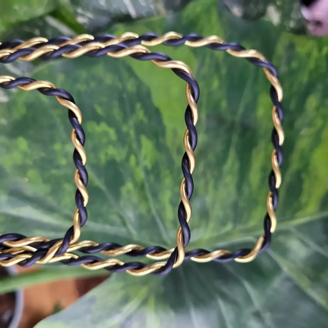 Set of 3 Sizes 14G Black & Gold Aluminum Double Twist Plant Trellis thumbnail