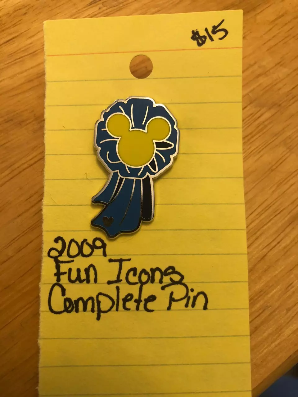 2009 Fun Icons Complete pin thumbnail