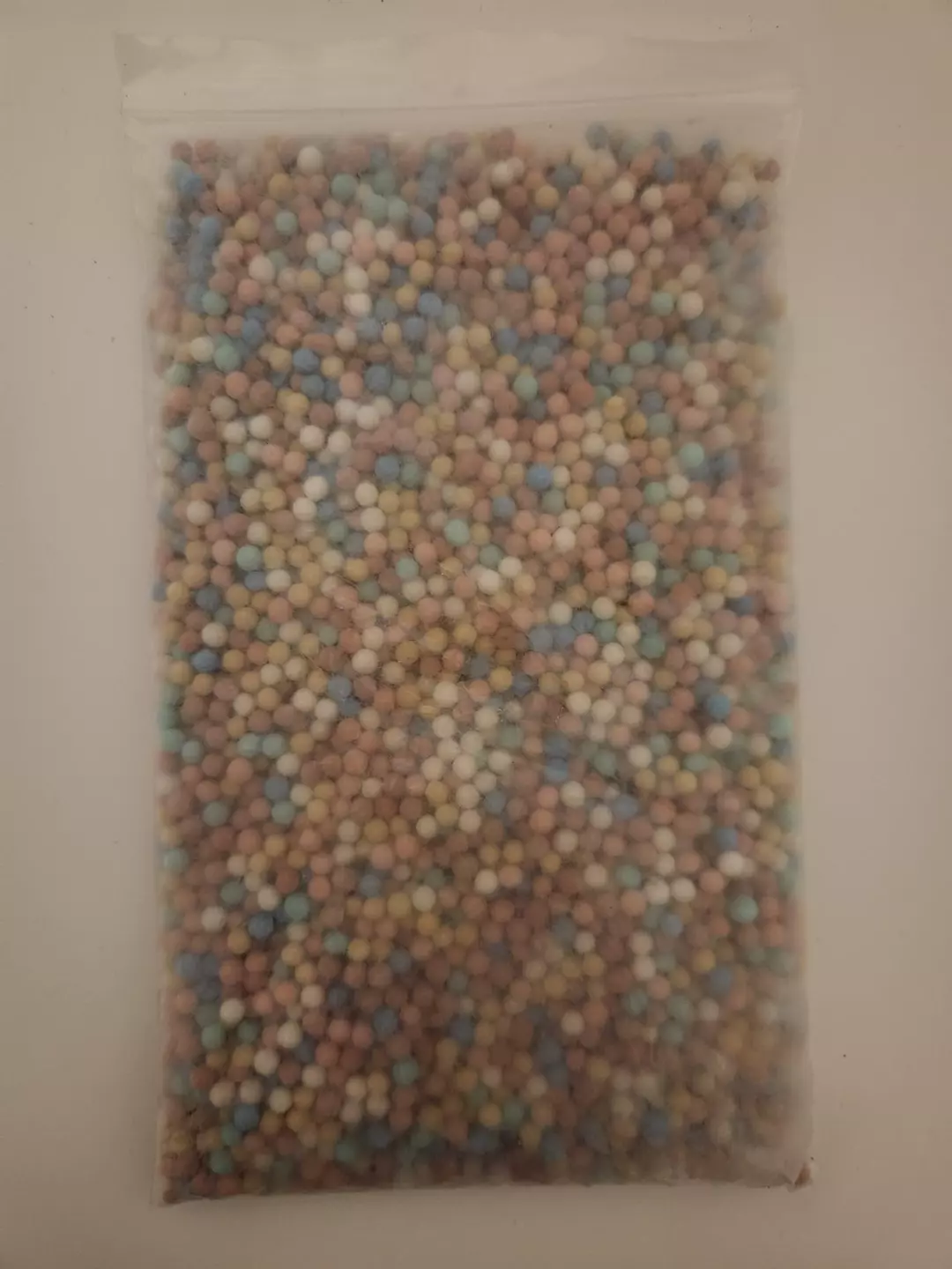 LECA(Lightweight Expanded Clay Aggregate) 7oz thumbnail