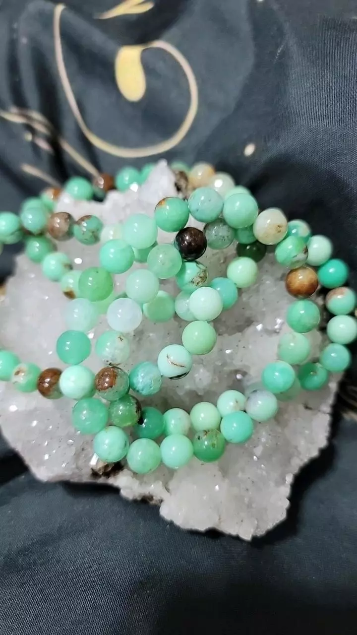 Chrysoprase beaded bracelet 8mm beads thumbnail