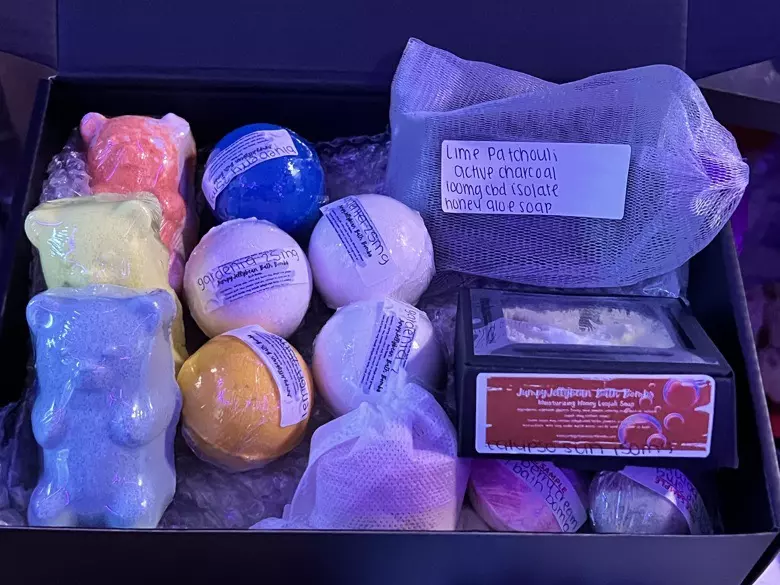 Medium 875mg CBD Mystery Spa Package thumbnail