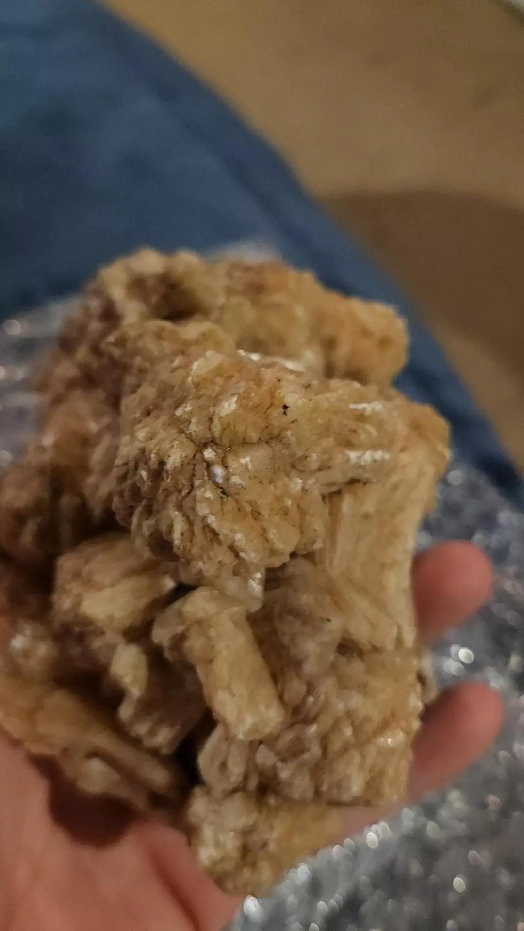 Heavy stillbite with quarts  was 125 thumbnail