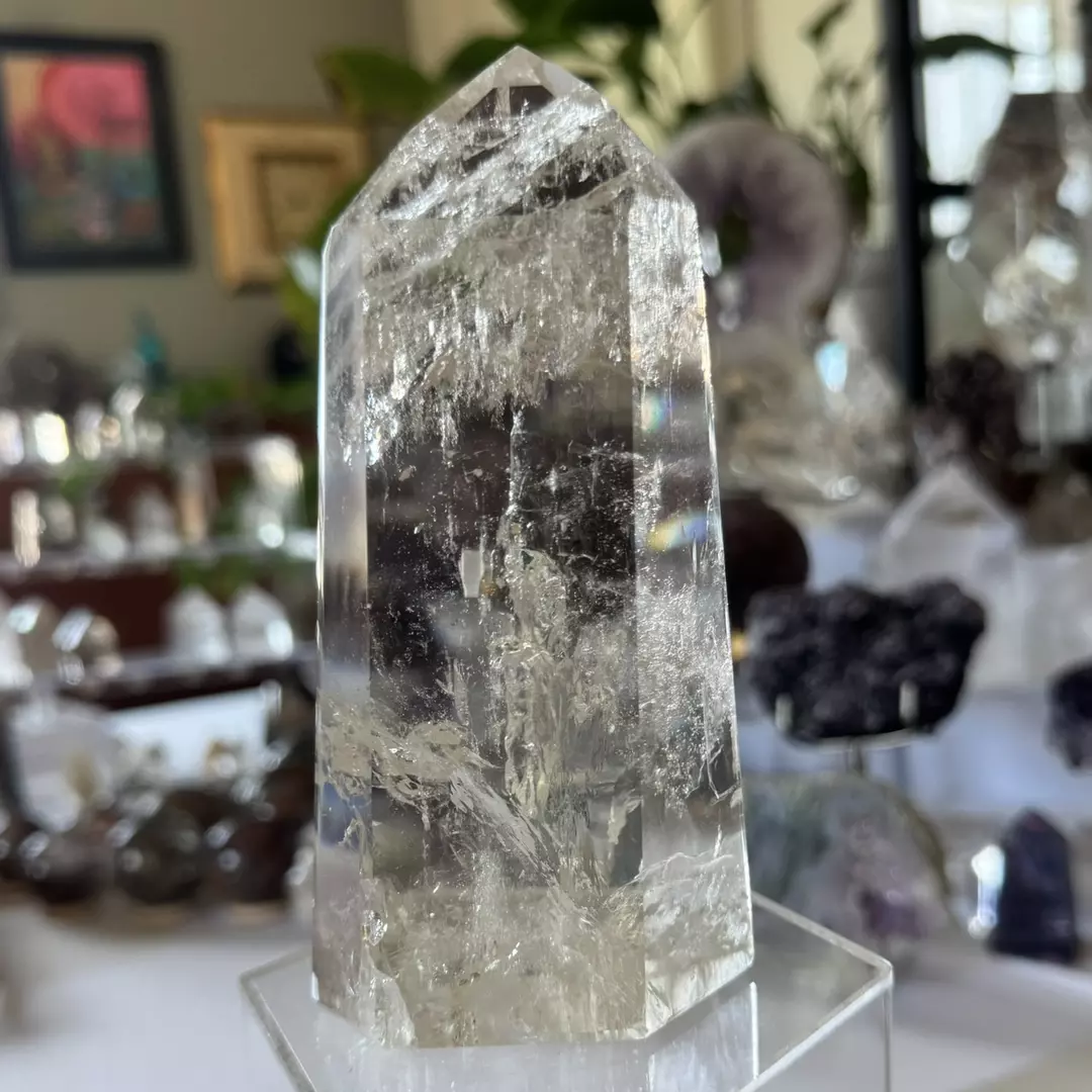 Champagne Citrine - The Clarity And Rainbows 🌈 Are Out Of This World thumbnail