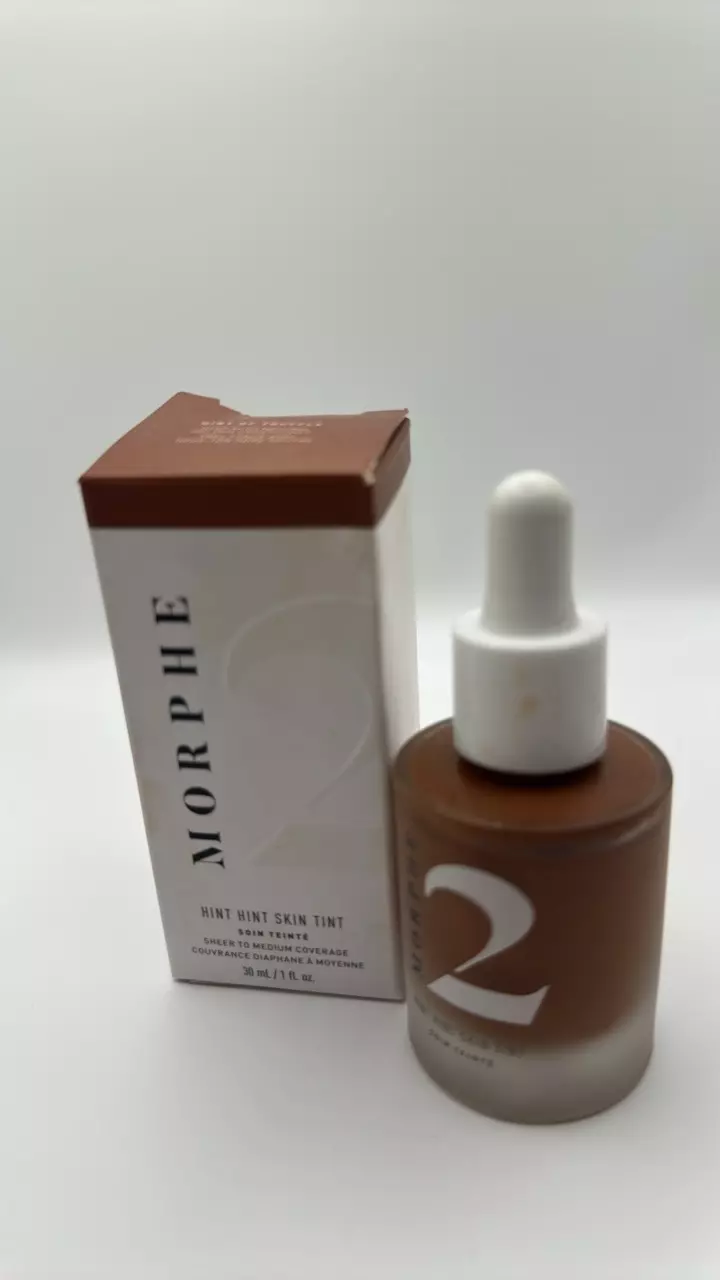 MORPHE HINT HINT SKIN TINT HINT OF TRUFFLE 30 ml thumbnail
