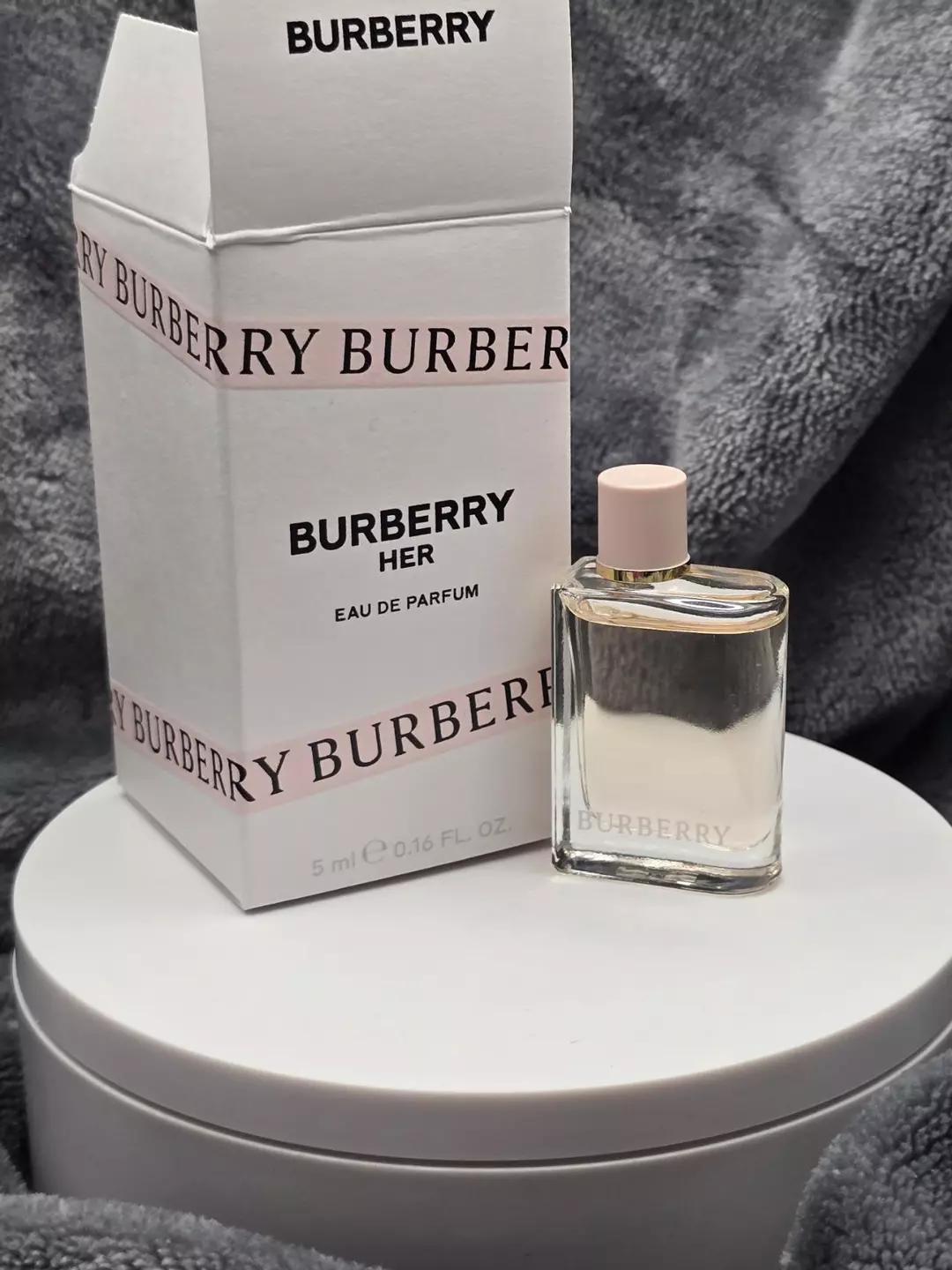 Burberry Her 5ml Dabber thumbnail