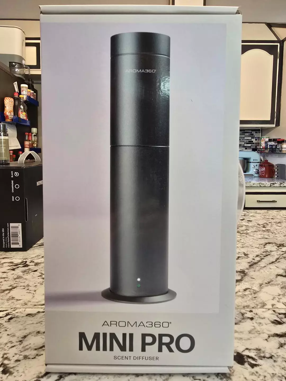 Aroma 360 Mini Pro Scent Diffuser
Color: Green Tea thumbnail