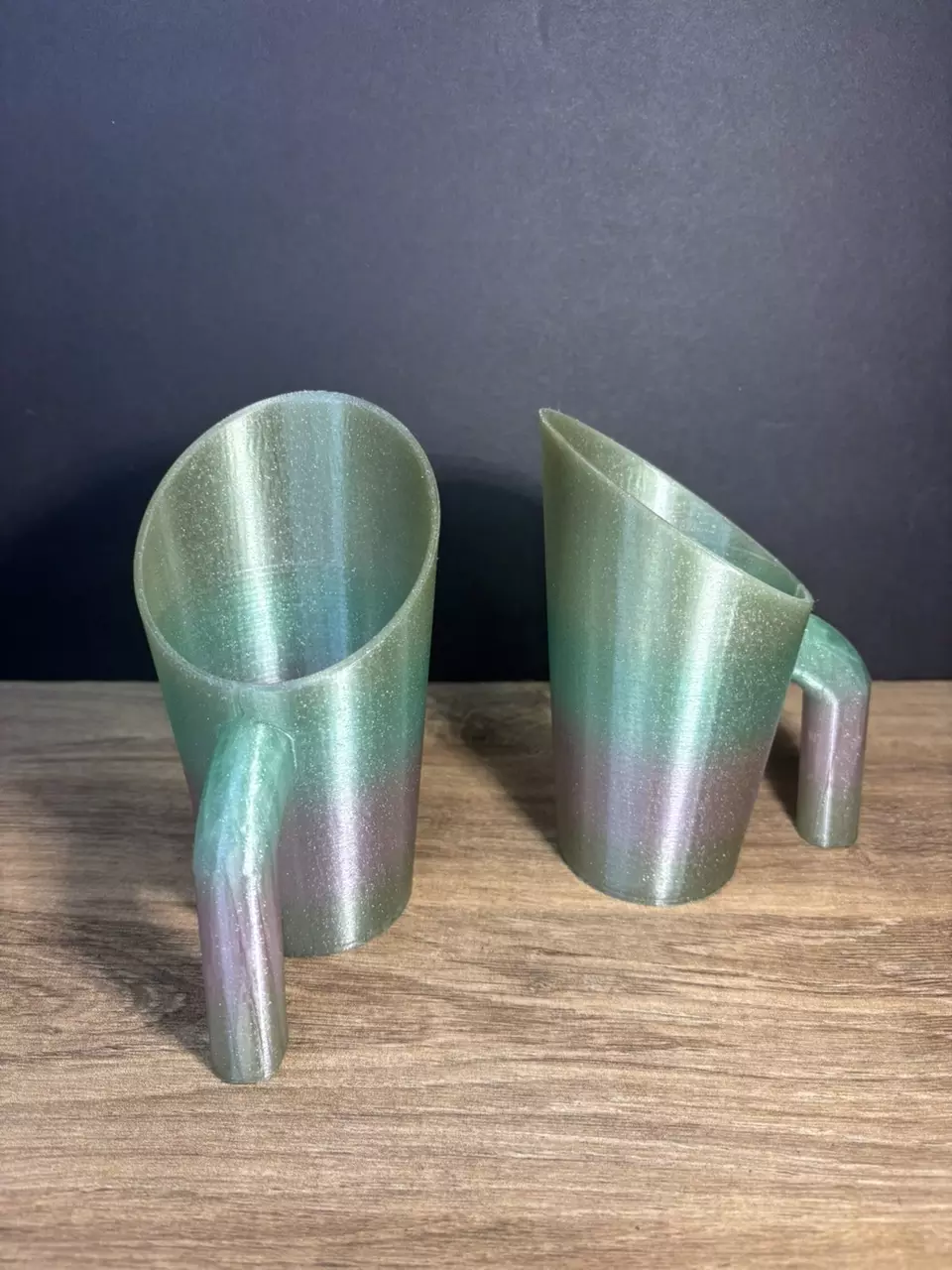 Substrate Scoop with Handle - gradient green glitter thumbnail