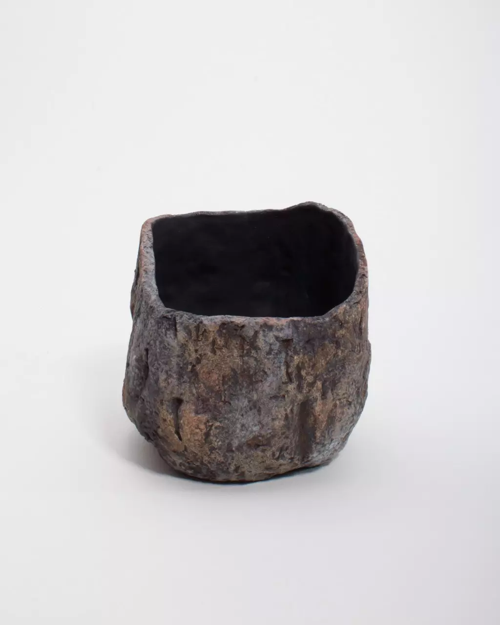 Small Geological Pot thumbnail