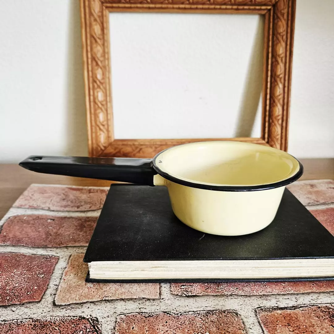 Yellow Enamelware Saucepan thumbnail