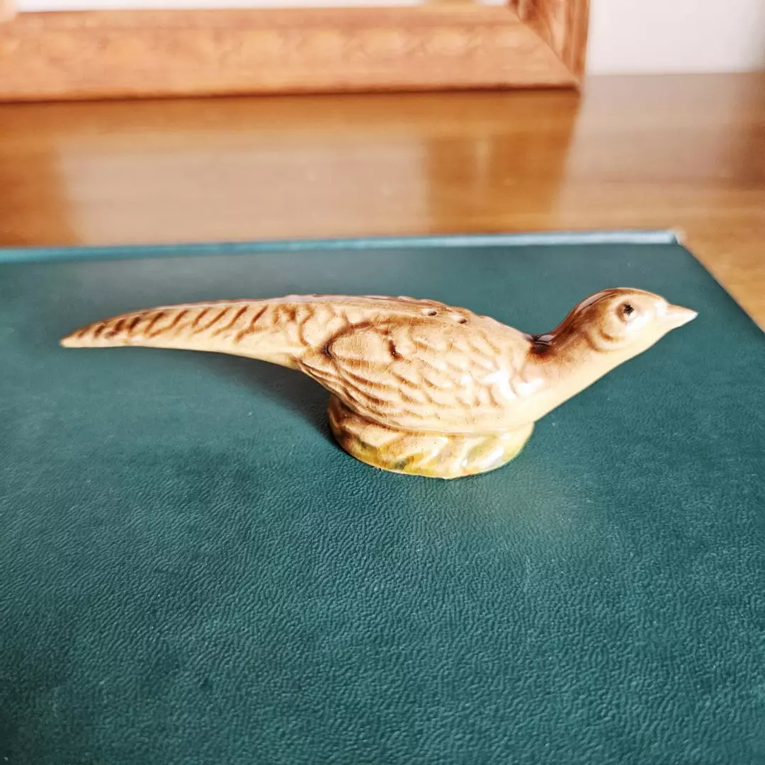 Rosemeade Pottery Pheasant Hen Shaker thumbnail