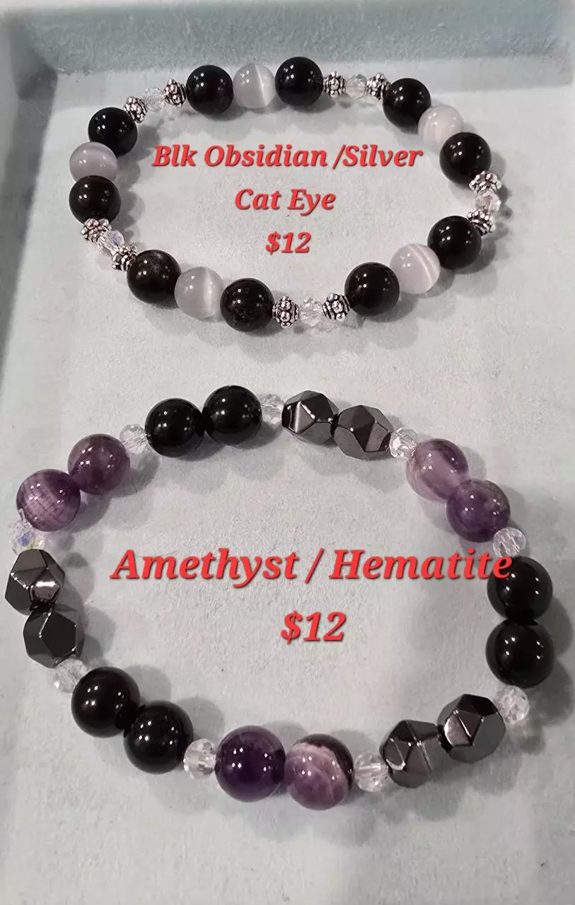 Bracelets thumbnail