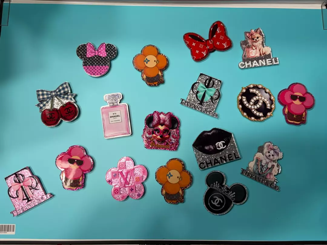 Luxury Inspired Magnets thumbnail