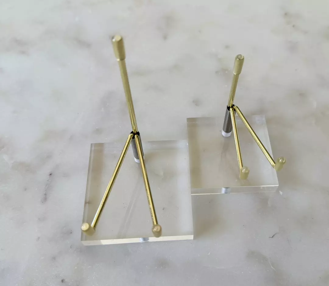 Adjustable mineral display stand Small thumbnail