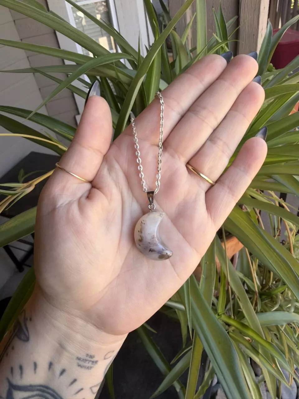 Agate Moon Necklace thumbnail