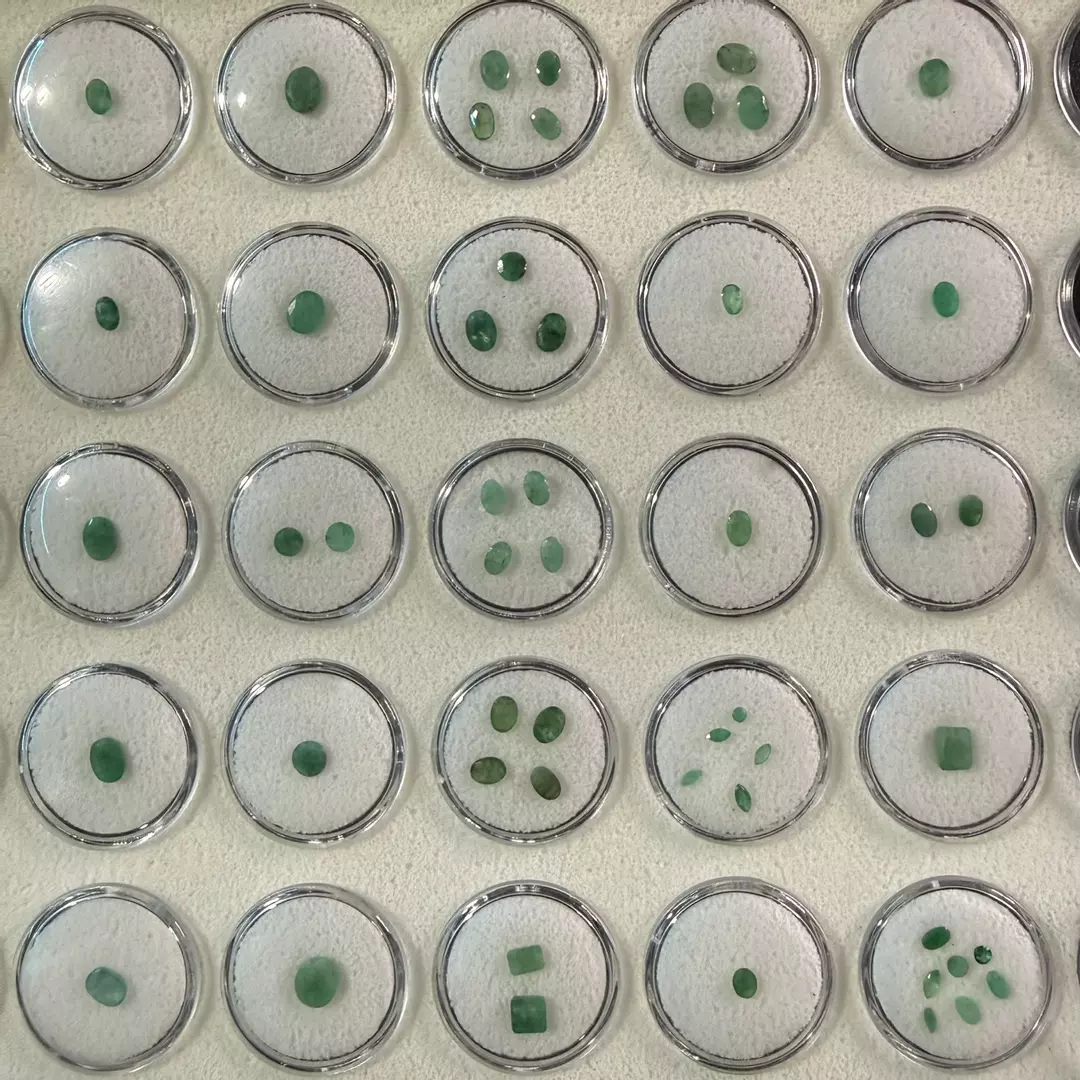 NATURAL EMERALDS (Colombian & Zambian) thumbnail