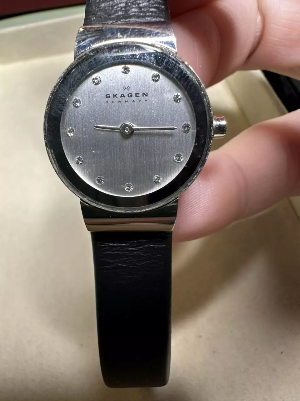 Ladies Skagen watch thumbnail