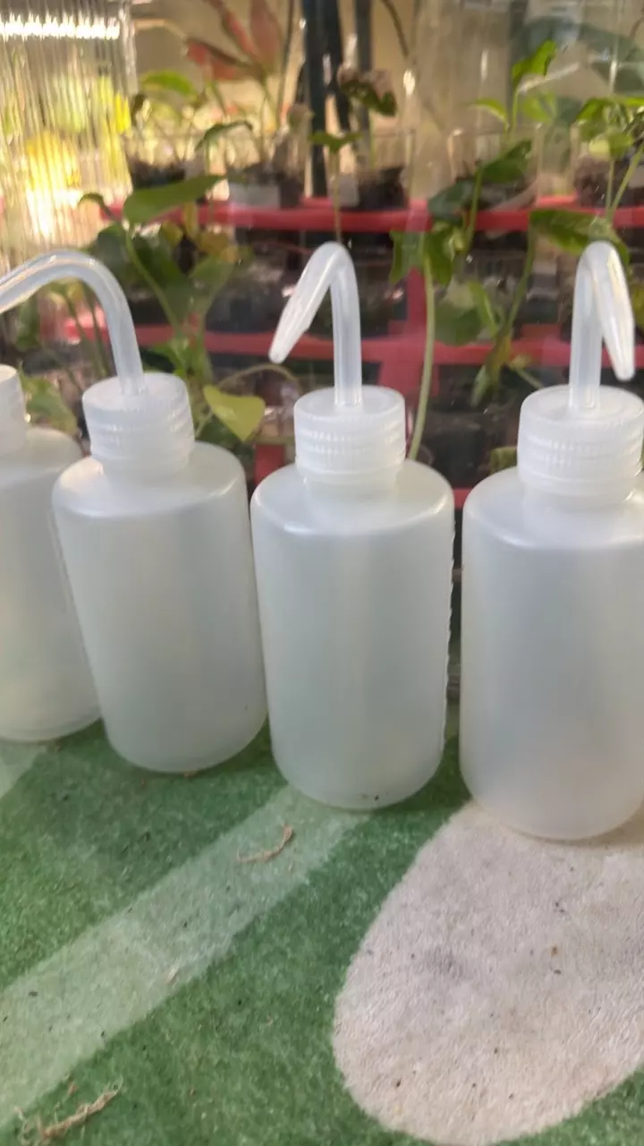 Water bottles thumbnail