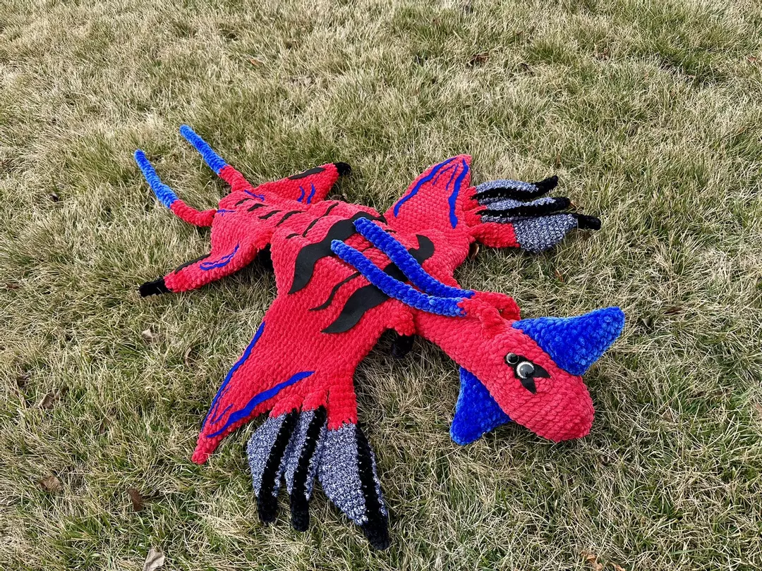 Dragon - over 5 feet tall thumbnail