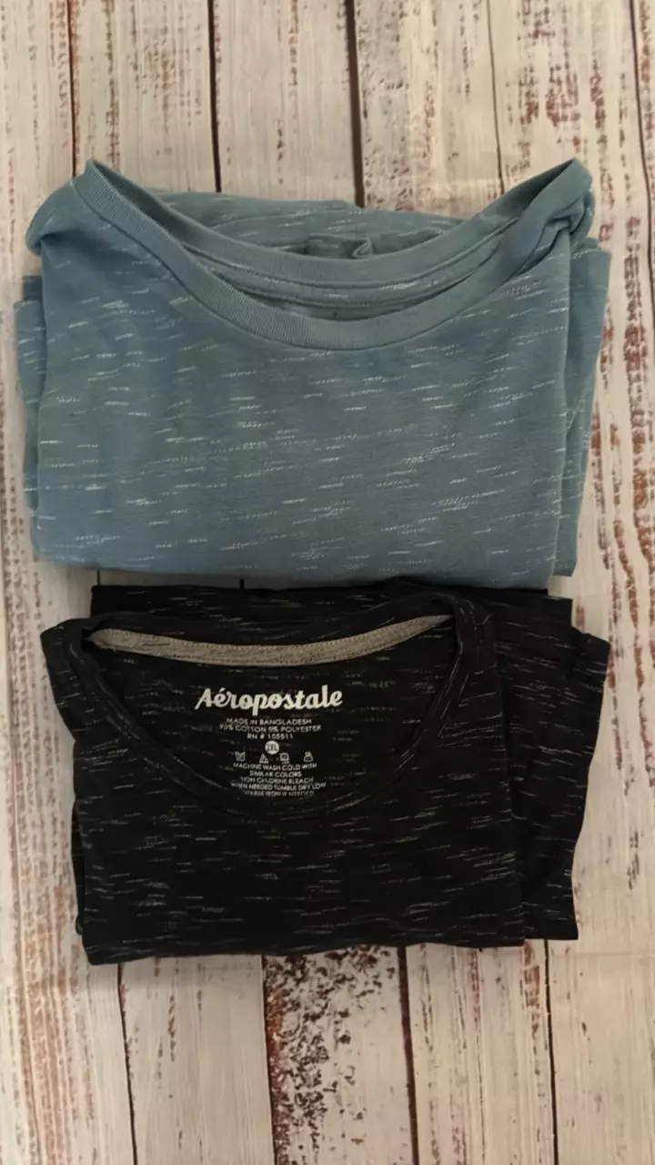 Two XXL TShirts thumbnail
