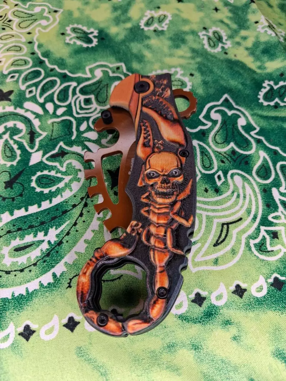 Karambit Skull&Scorpion folding pocket knife thumbnail