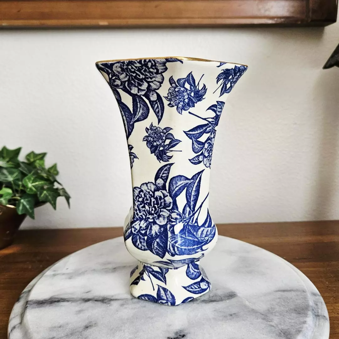 Formalities by Baum Brothers Camelia Chintz Ceramic Vase thumbnail