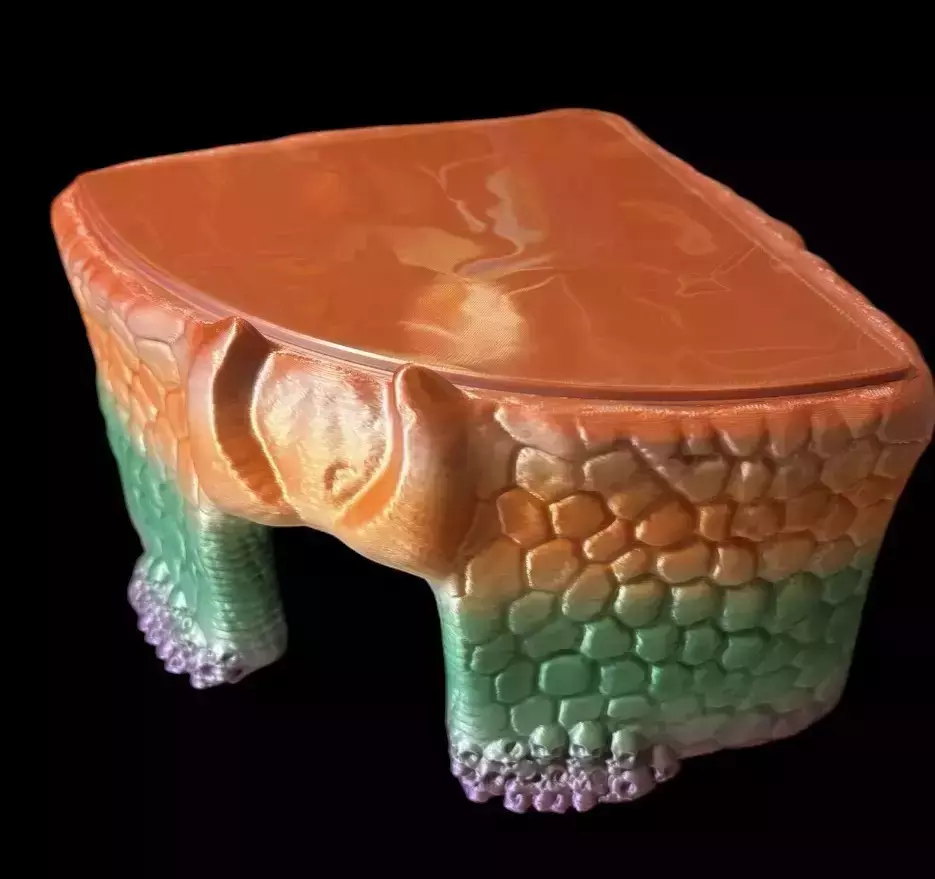 Large Hide thumbnail