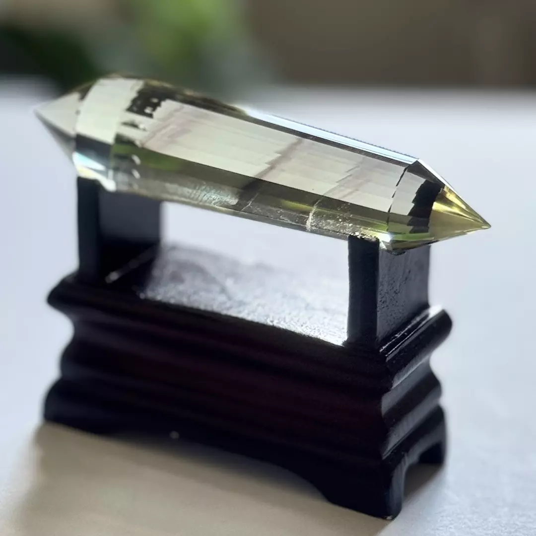 Smoky Quartz Vogel #4 3.75 inches in Length #4 thumbnail