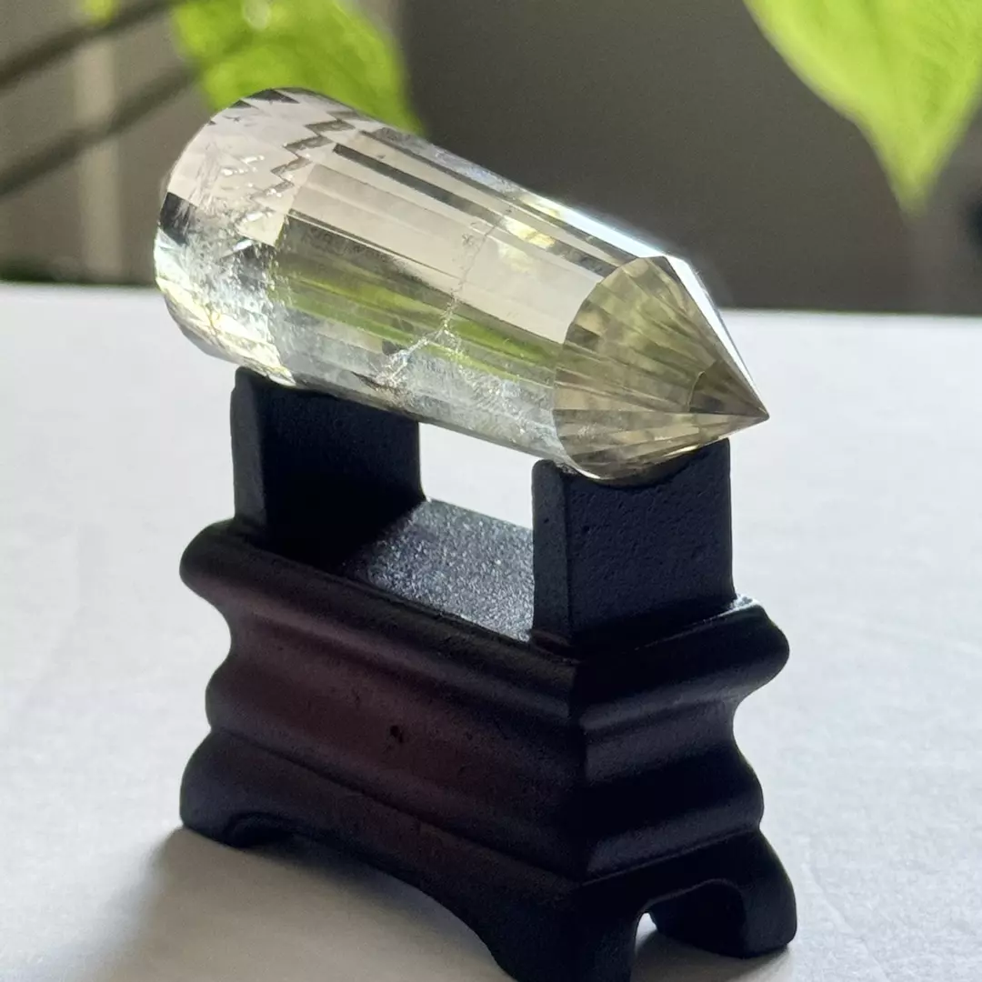 Smoky Quartz Vogel #5 - 24 Sided Double Terminated thumbnail