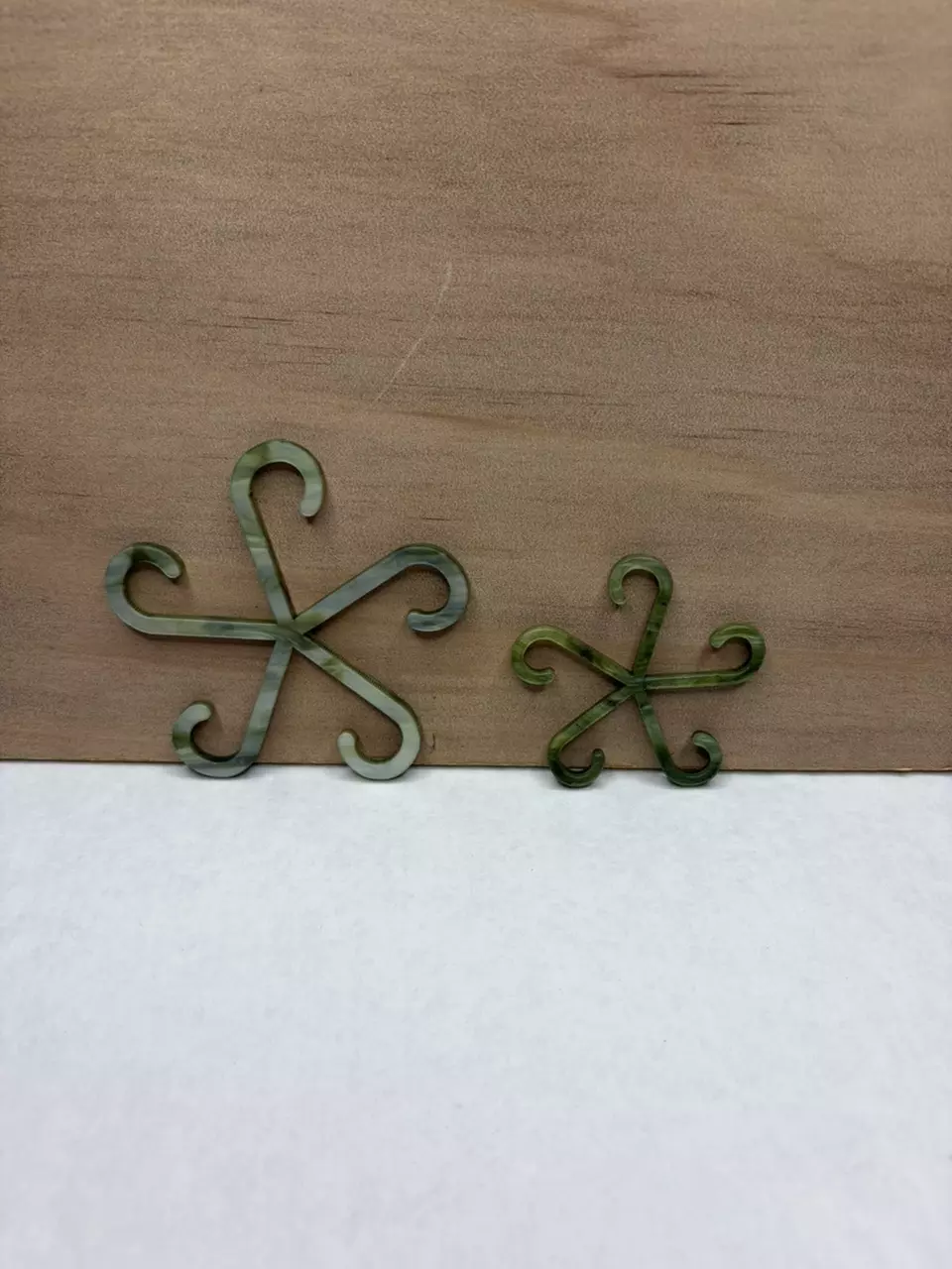 4pk Green Fog Stem Support (1big, 3 small) thumbnail