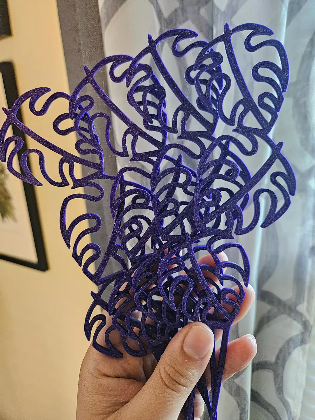 Monstera purple sparkle prop trellis 4 pack thumbnail