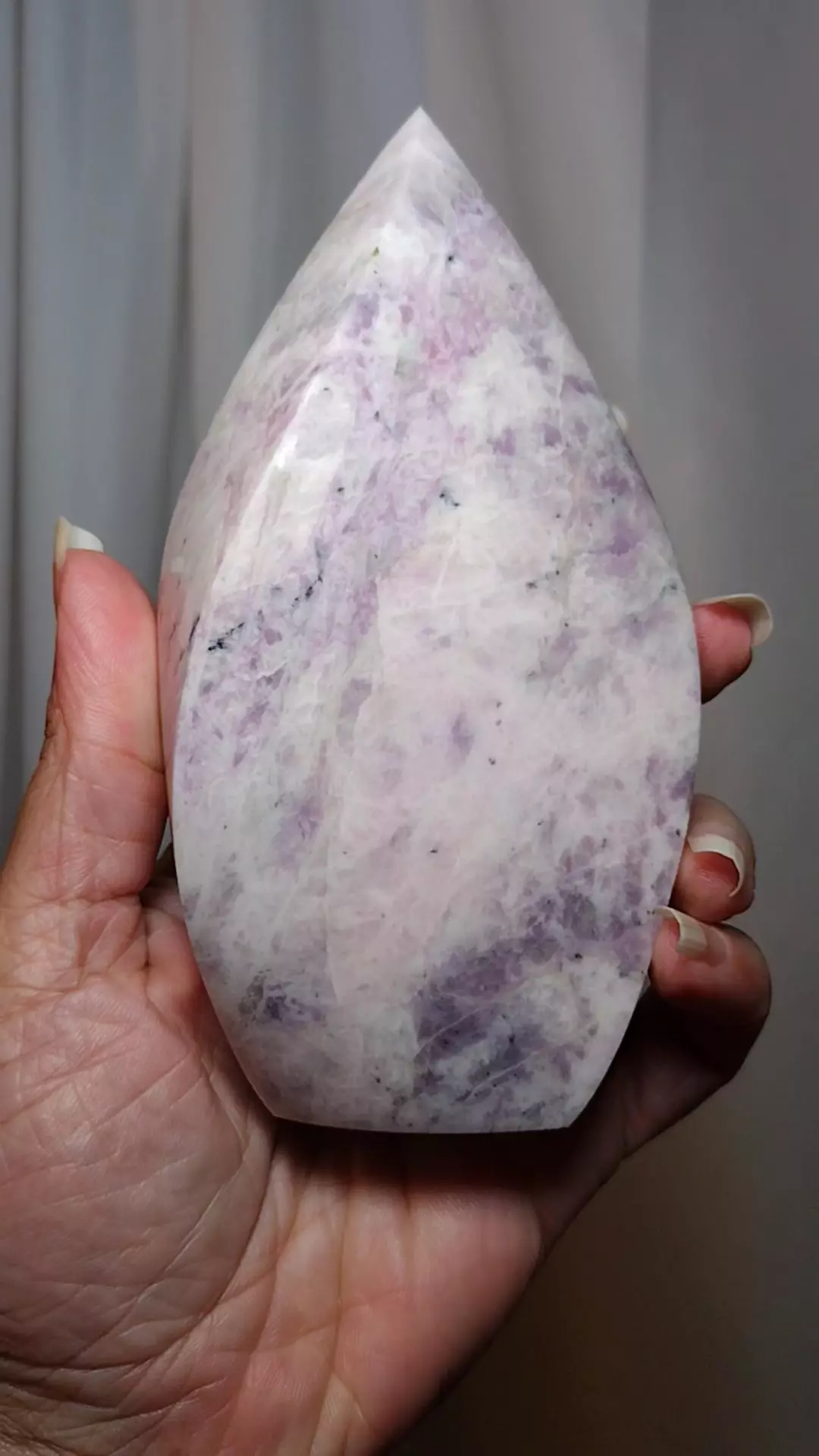 Pink Sodalite Flame aka Hackmenite (UV Reactive) thumbnail