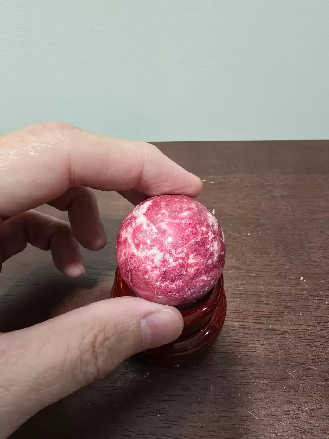 Thulite Crystal Sphere 40 mn thumbnail