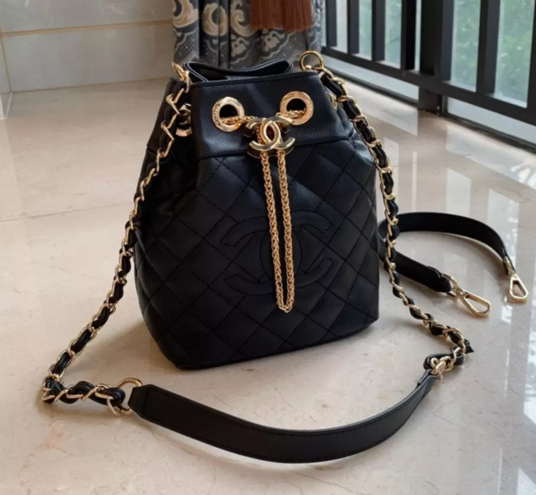 Chanel Beauty VIP Novelty Gift With Purchase Quilted Bucket Drawstring thumbnail