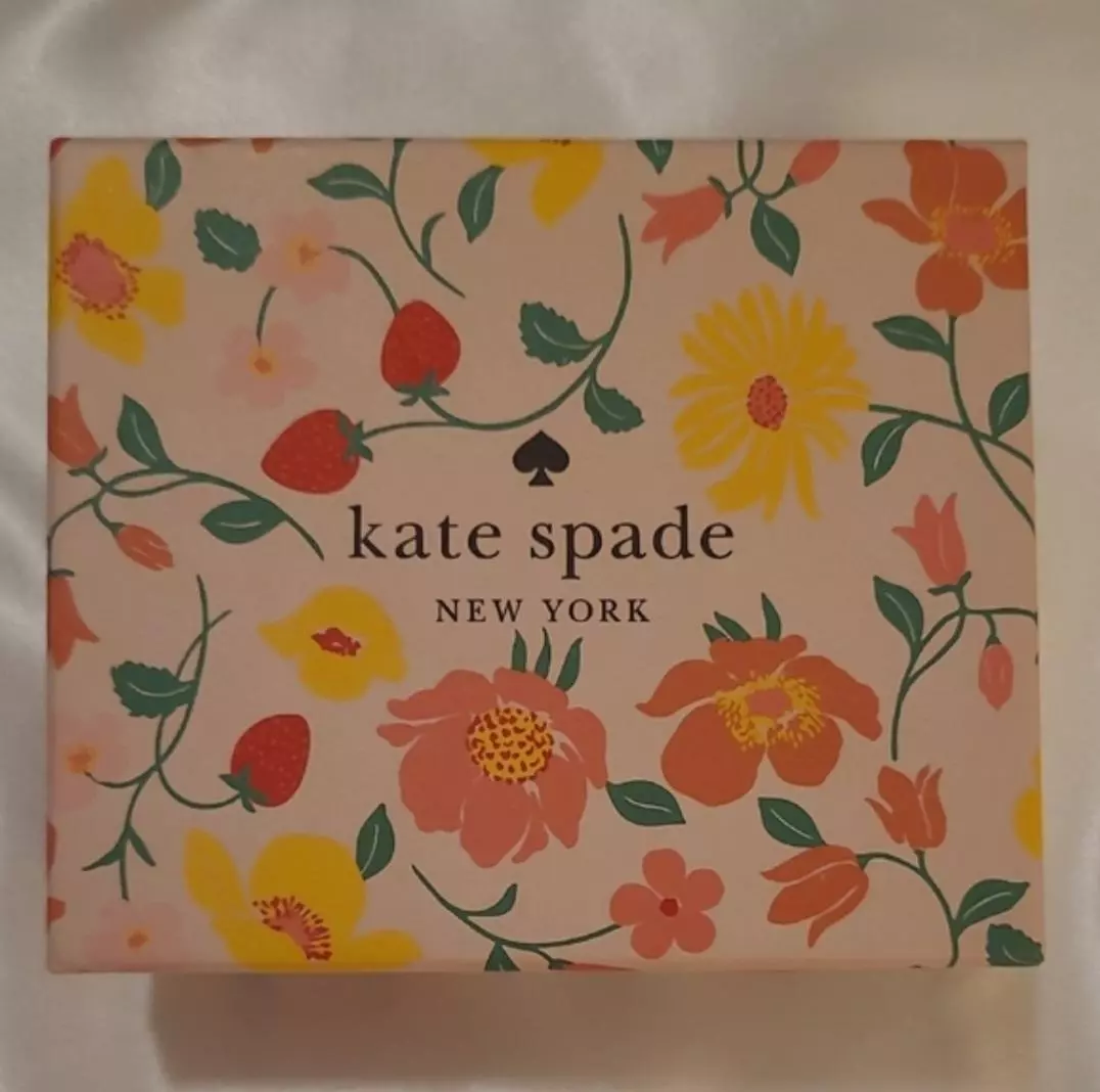 Kate Spade Boxed Slim Card Holder thumbnail