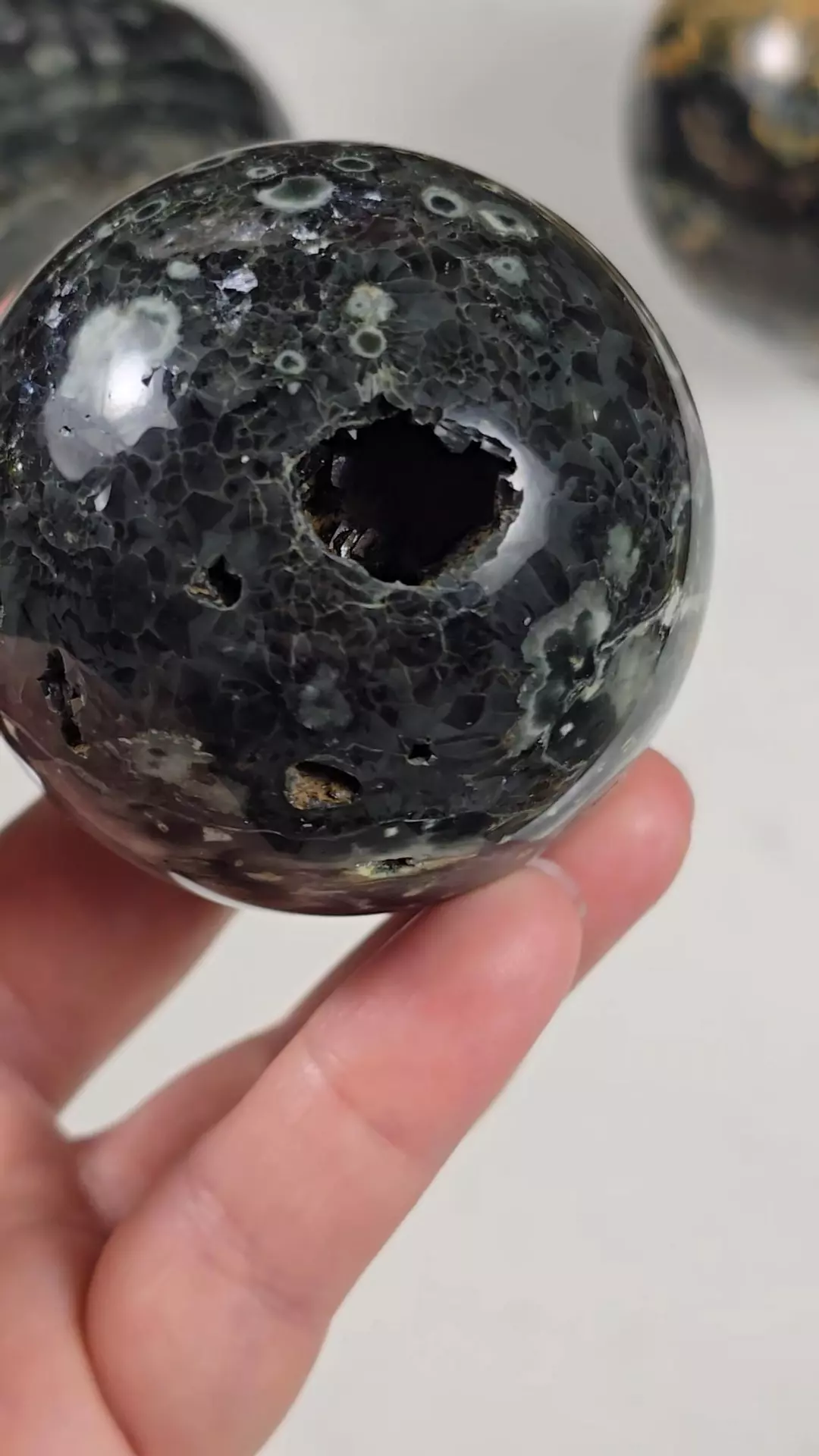 Green OJ sphere 59.84mm thumbnail