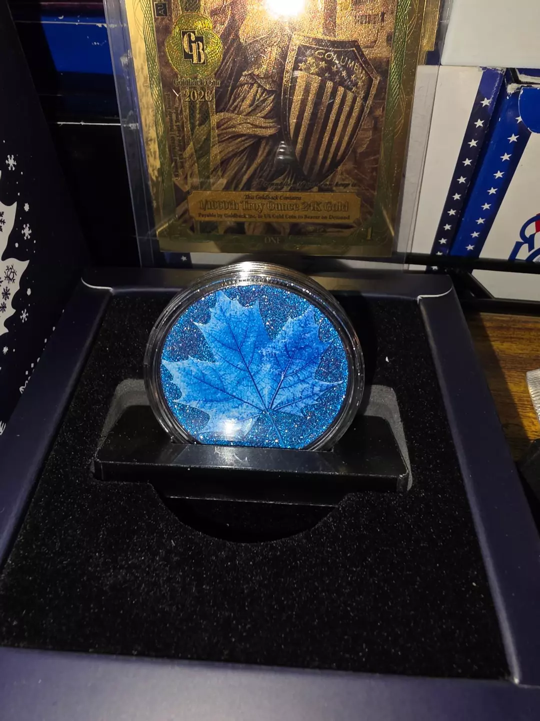 Winter Maple with Dual Sided Diamond Dust 1 oz Copper Round (New in Capsule) thumbnail