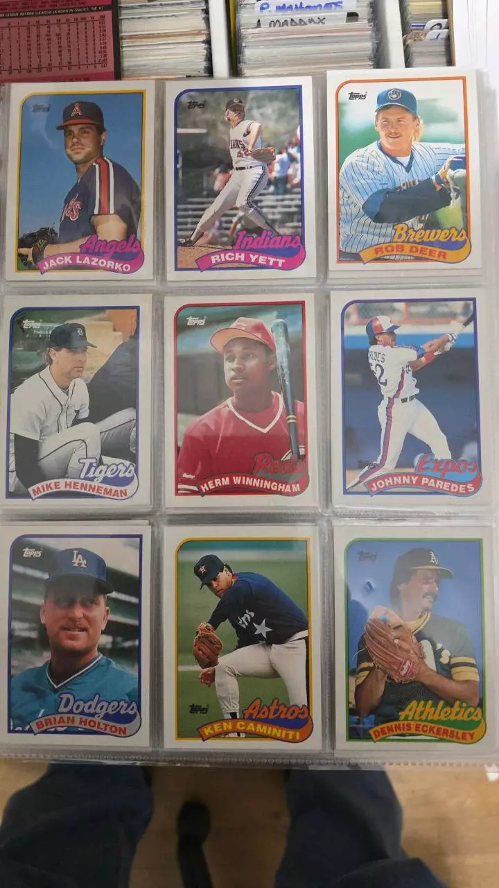 1989 Topps Baseball Complete Set (792) thumbnail