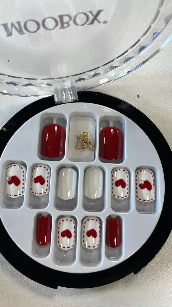 Full size press-on box! thumbnail