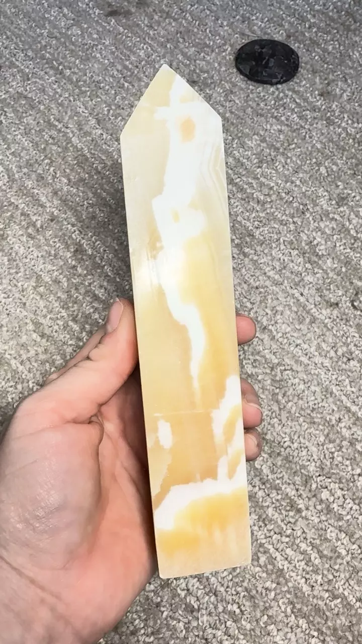 Large calcite tower - 7.25” thumbnail